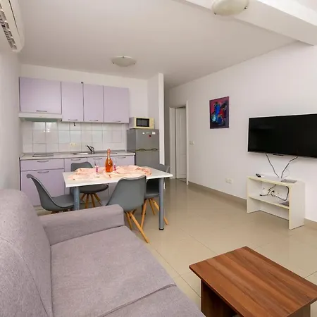 Ana Appartement *
