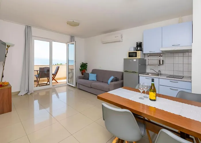 Ana Apartamento
